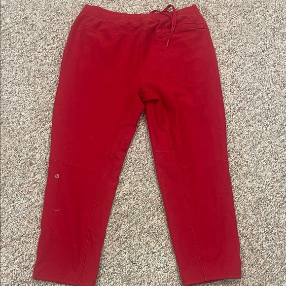 lululemon athletica Men's Lunar Red Joggers With Gold Logo - Picture 2 of 3